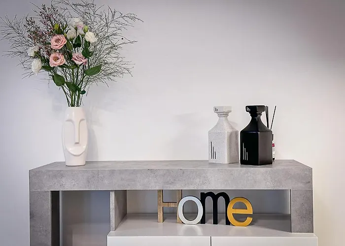 Marbel Oda ve Kahvaltı